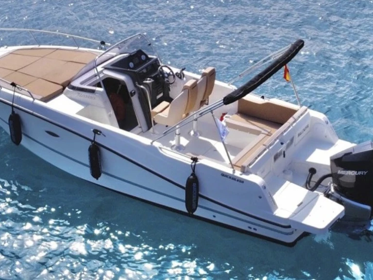 Alquiler de barcos Marsella barato de Activ 755 Sundeck