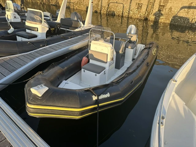 Alquiler de Bombard Explorer 550 SP en Bénodet