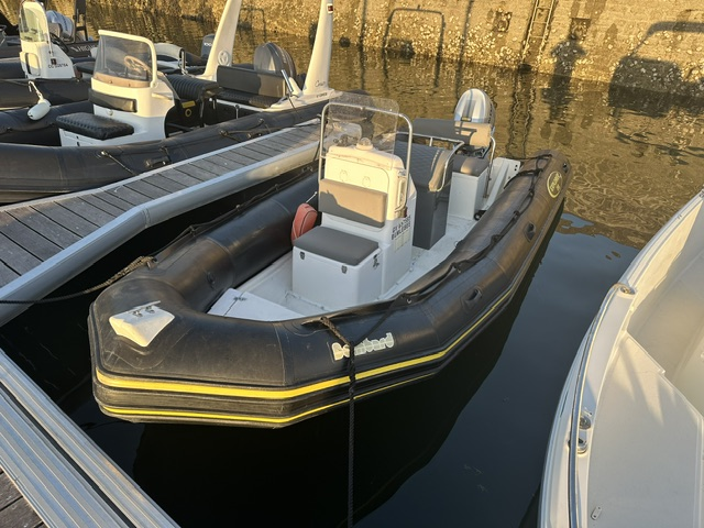 Alquiler de Bombard Explorer 550 SP en Bénodet