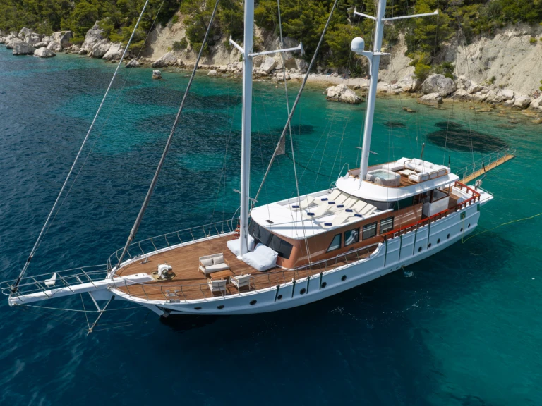 Alquiler de barcos Kaštel Stari barato de Phoenix Bronze