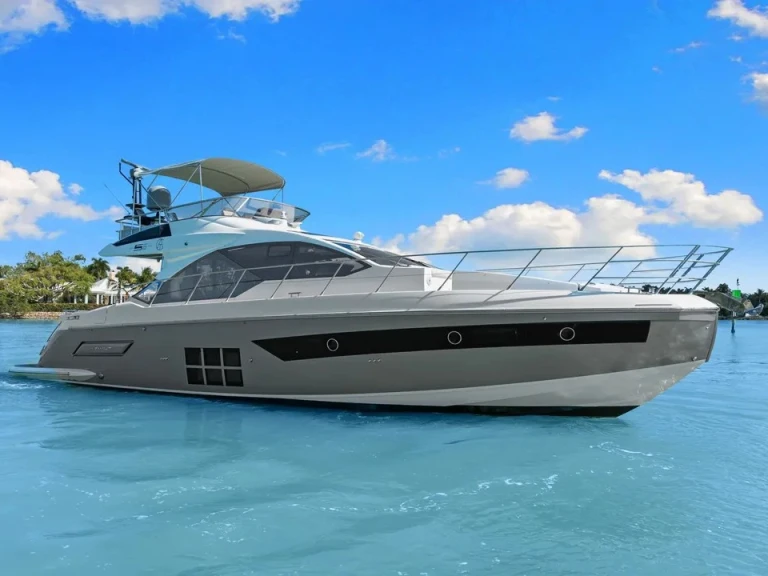 Yate de lujo para alquilar City of Riviera Beach al mejor precio