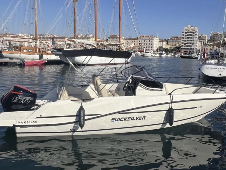 Alquiler de Lancha, con o sin patrón Quicksilver Marsella
