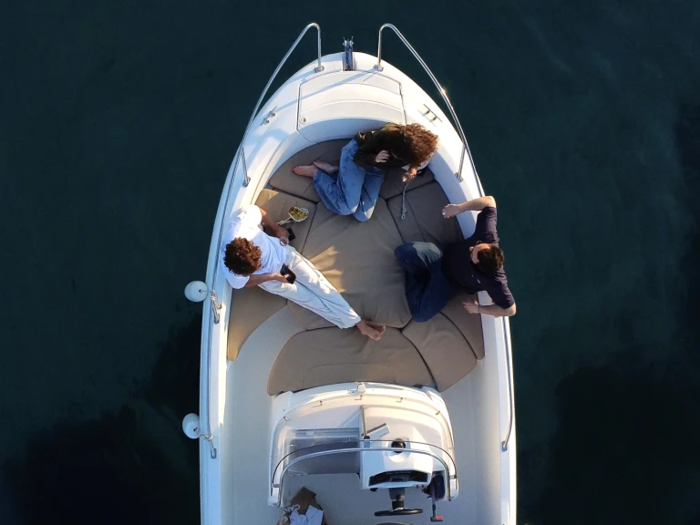 Alquiler Cannes - Jeanneau CAP CAMARAT 6,5 CC Style en SamBoat