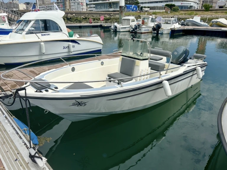 Alquiler de Lancha, con o sin patrón B2 Marine Le Havre