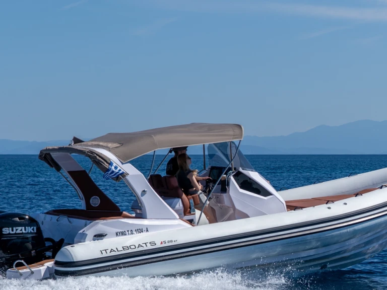 Italboats stinger 28 gt de alquiler a Skiathos