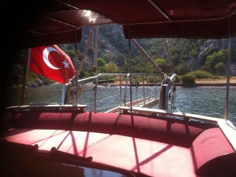 Custom Made Custom made de alquiler a Marmaris