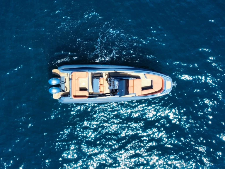 Alquiler de embarcaciones Zar 95 sl enNápoles en Samboat