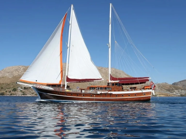 Velero para alquilar Fethiye al mejor precio