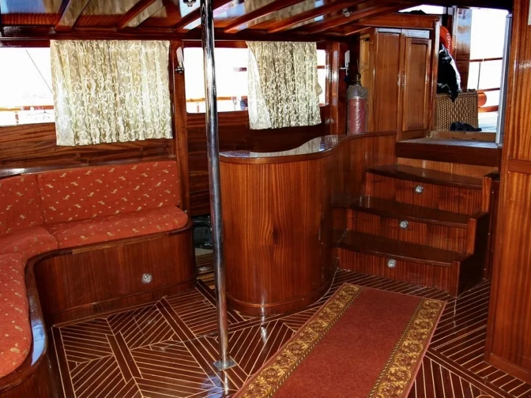 Alquiler de Custom Made Custom made en Fethiye