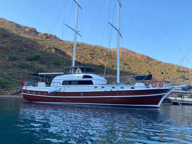 Alquiler de Custom Made Custom made en Marmaris