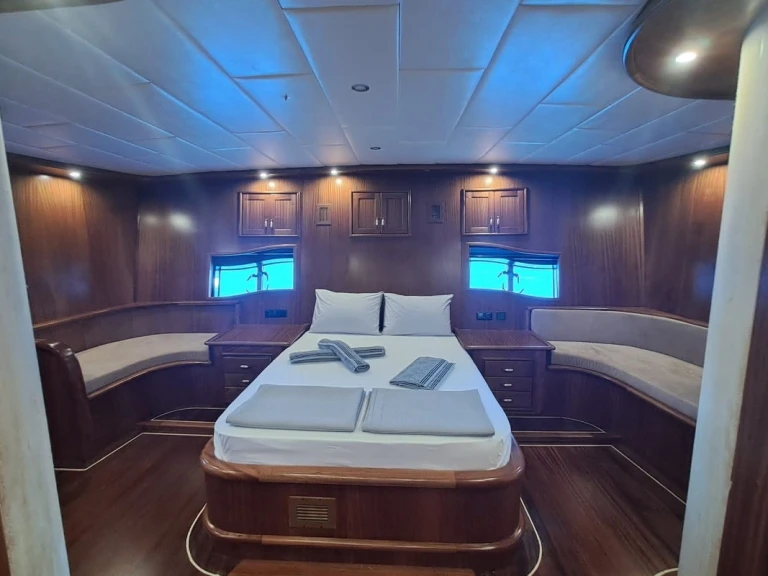 Custom Made Custom made de alquiler a Marmaris