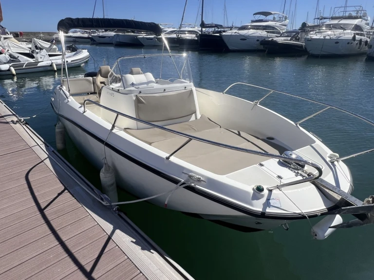 Alquiler Lancha en Marsella - Quicksilver Activ 675 Open