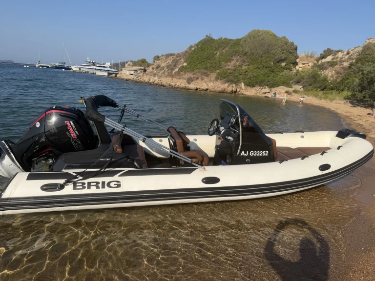 Alquiler de Neumática, con o sin patrón Brig Porto-Vecchio
