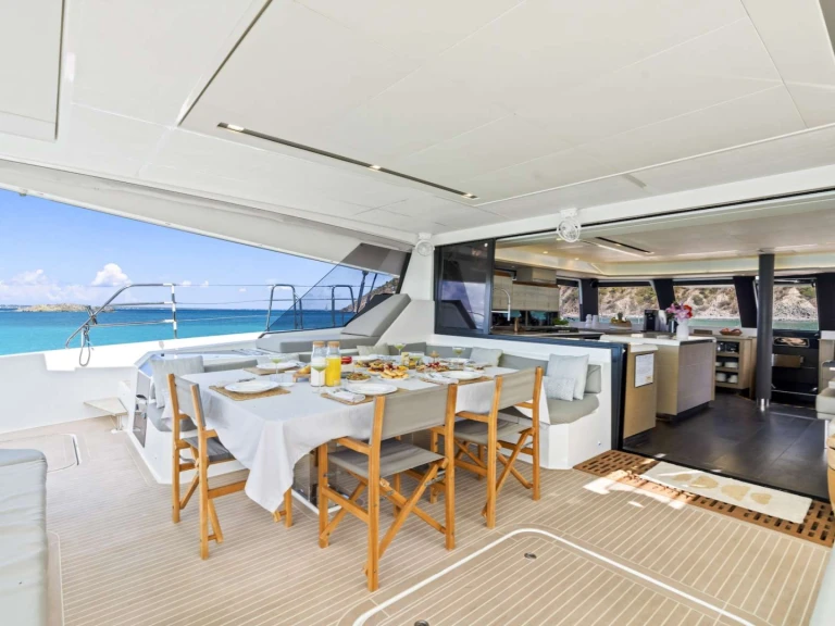 Alquiler de Yate de lujo, con o sin patrón Fountaine Pajot Provenza-Alpes-Costa Azul