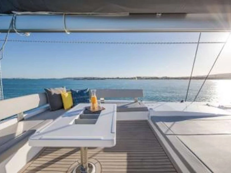 Alquiler de embarcaciones Leopard Hazel Della enTortola en Samboat