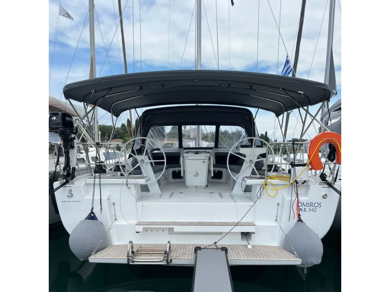 Alquiler de embarcaciones Bénéteau Oceanis 51.1 enPréveza en Samboat