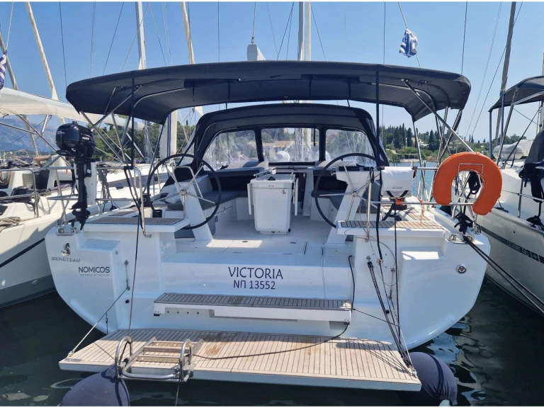 Alquiler Álimos - Bénéteau Oceanis 46.1 en SamBoat