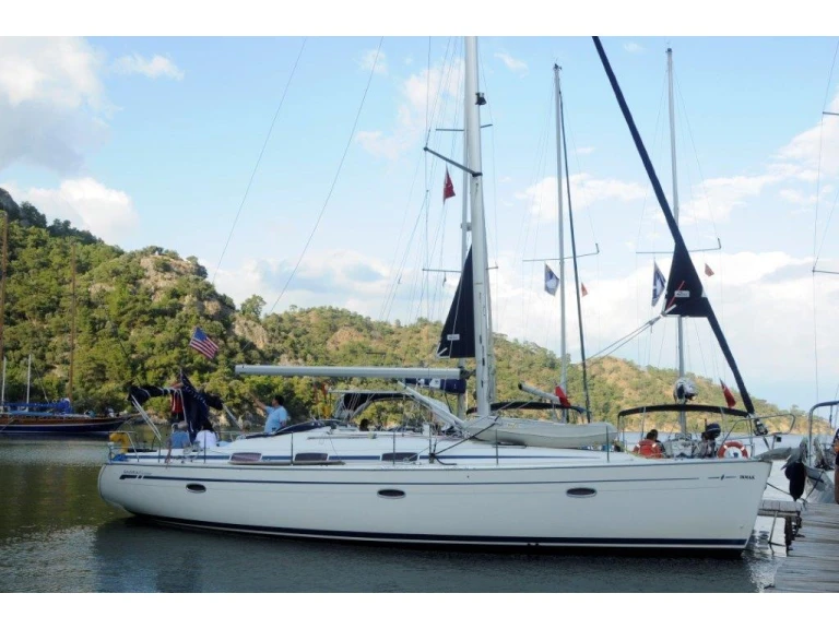 Alquiler de embarcaciones Bavaria Bavaria 42 Cruiser enSámi en Samboat