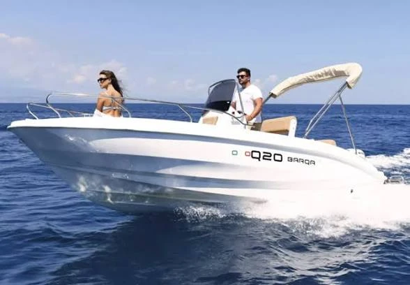 Alquiler de Lancha, con o sin patrón Trimarchi Taormina