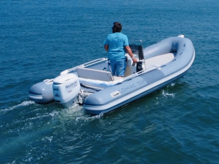 Alquiler Neumática en La Spezia - Lomac Lomac 500
