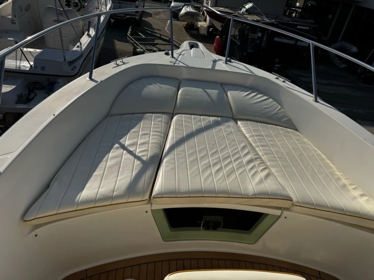 Kelt WHITE SHARK 265 de alquiler a Tribunj