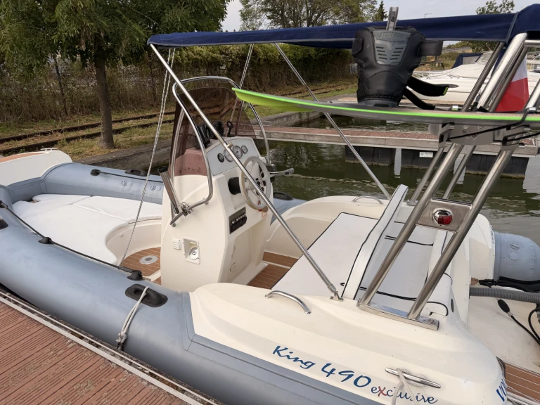 Alquiler de embarcaciones Nuova Jolly King 490 enMetz en Samboat