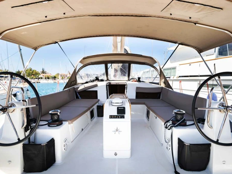 Alquiler Néa Péramos - Jeanneau Sun Odyssey 490 en SamBoat