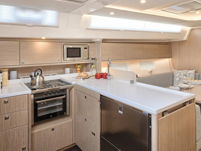 Bavaria Bavaria C45 de alquiler a Mai Khao