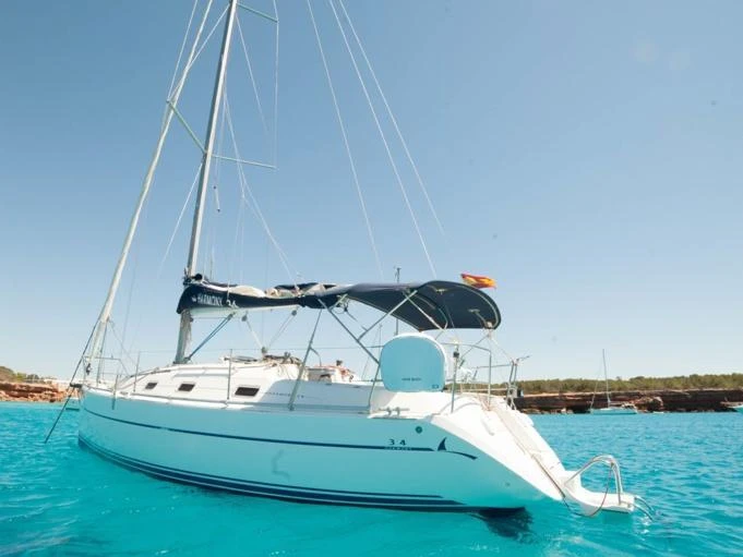 Alquiler de barcos Sant Antoni de Portmany barato de Endurance 35