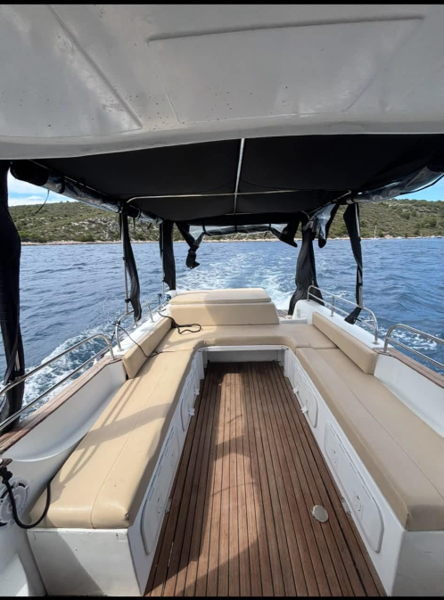 Alquiler de Sea Thunder 9 Bakan en Hvar