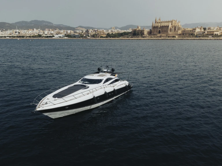 Alquiler Yate de lujo en Palma de Mallorca - Sunseeker Predator 75