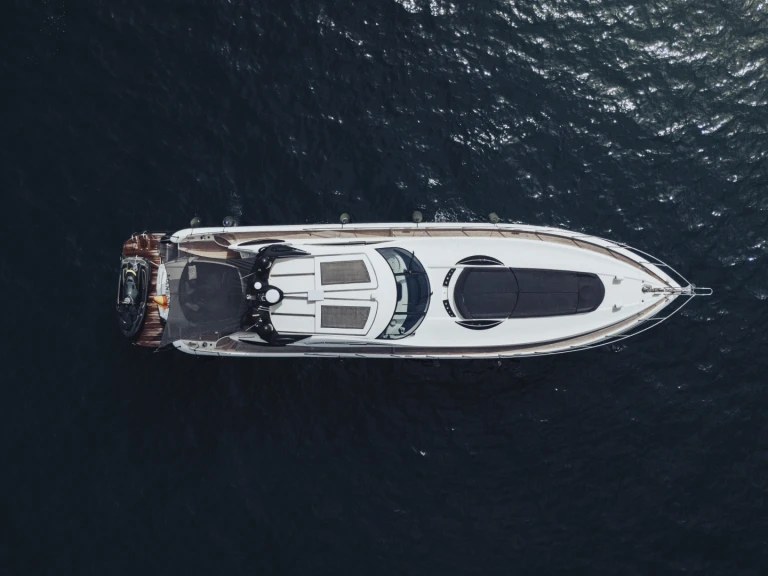Alquiler Yate de lujo Sunseeker con o sin  título de navegación