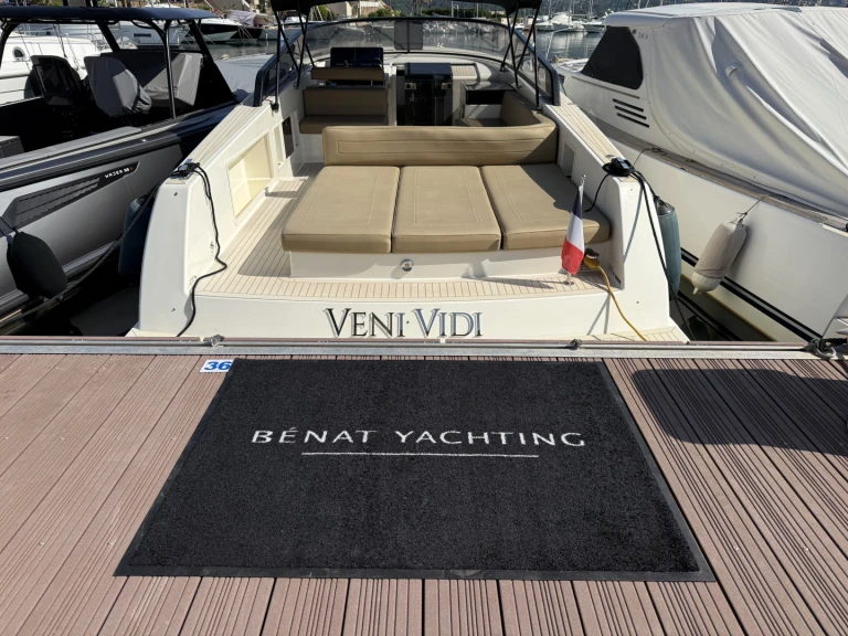 Alquiler de barcos Saint-Tropez barato de VanDutch 40