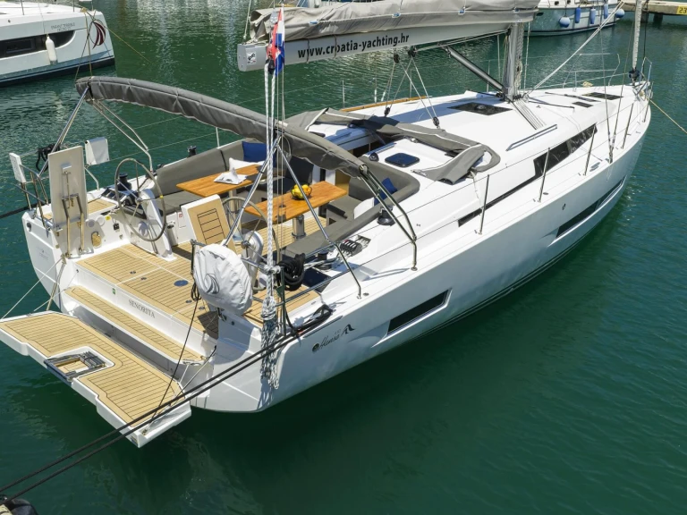 Alquiler de Velero, con o sin patrón Hanse Komolac