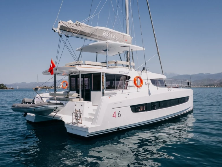 Alquiler de barcos Fethiye barato de Bali 4.6