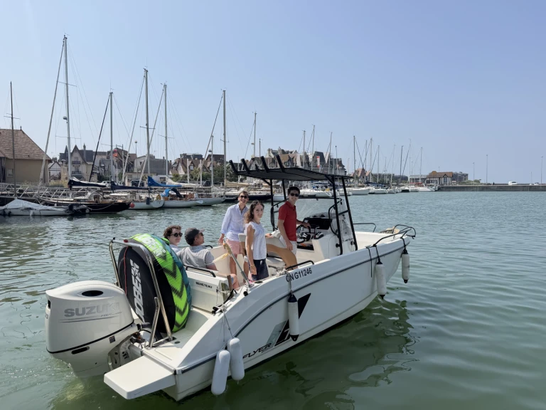 Alquiler de Bénéteau Flyer 7 en Deauville
