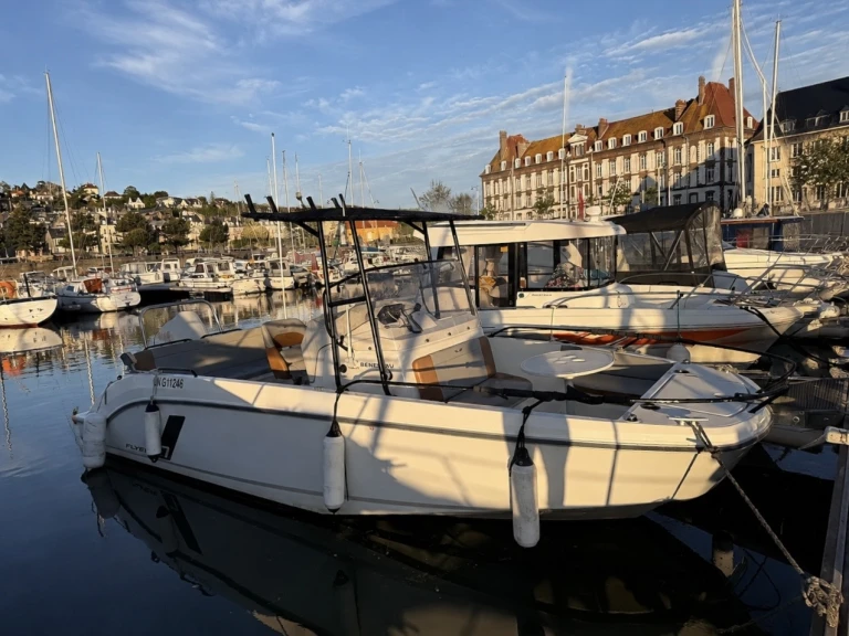Bénéteau Flyer 7 de alquiler a Deauville