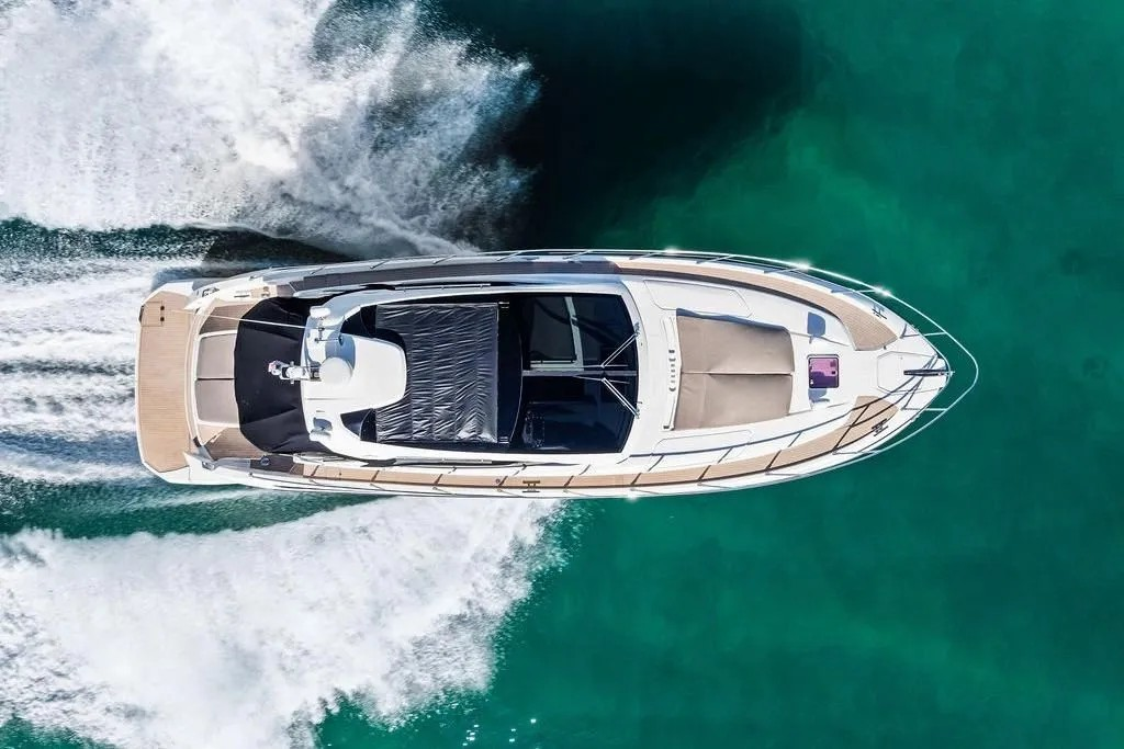 Azimut Atlantis 48 de alquiler a City of Cape Town