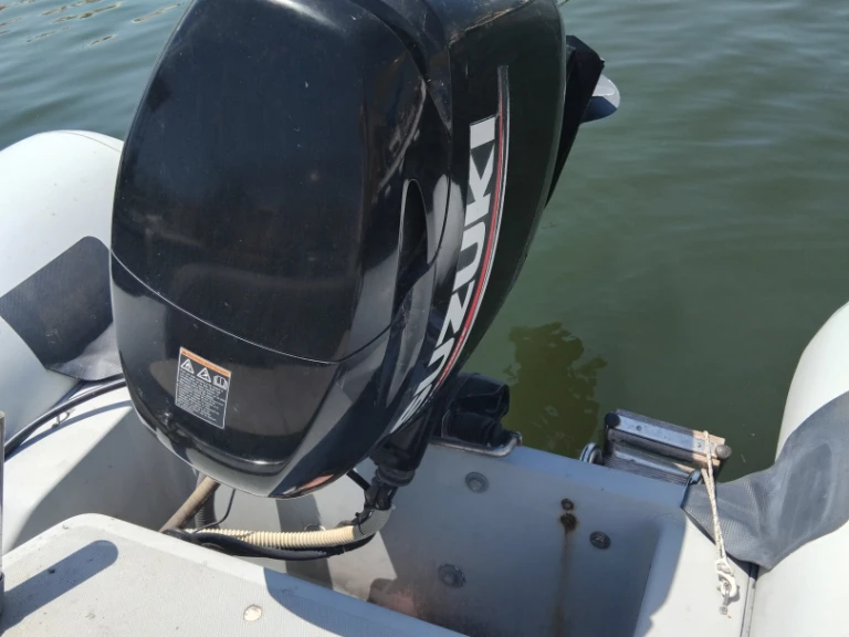 Joker Boat Coaster 515 de alquiler a Cagliari