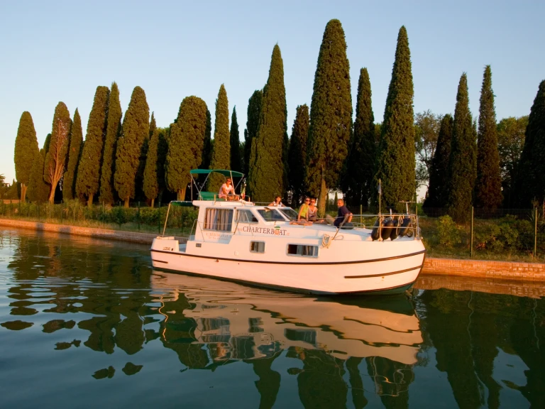  NCF Twins de alquiler a Chioggia