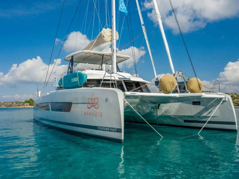 Alquiler de Fountaine Pajot NAMASTE (SAMANA) en Atenas