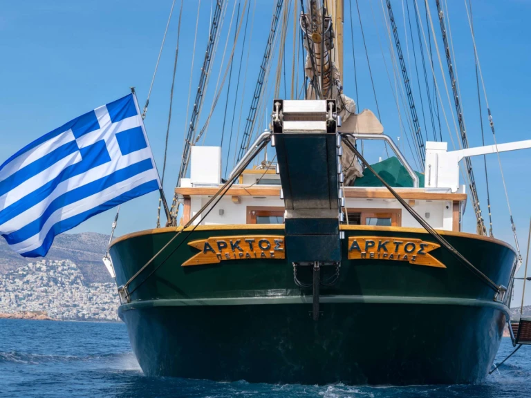 Alquiler de Custom Gulet-Motor Sailor ARKTOS en Atenas