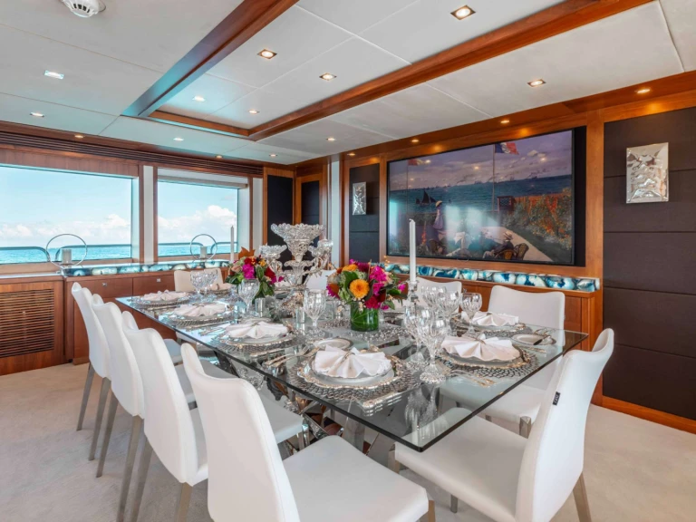 Alquiler Yate de lujo Sunseeker con o sin  título de navegación