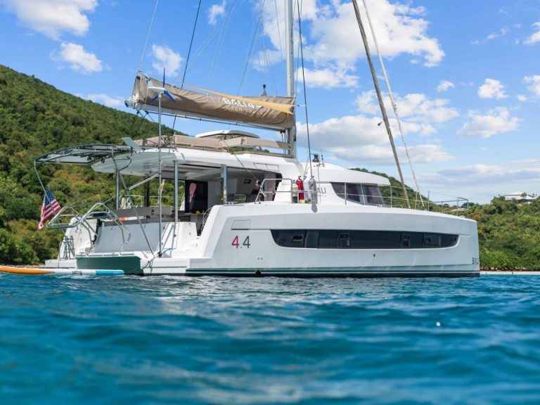 Alquiler de barcos Saint Thomas Island barato de MAH NA MAH NA