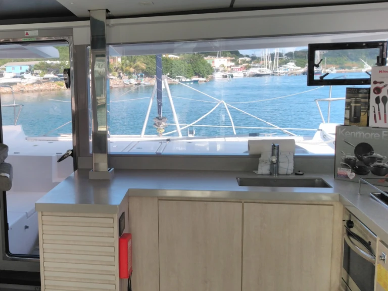 Alquiler de embarcaciones Leopard Catamarans / Robertson & Caine Leopard 45 enParish of Saint George en Samboat