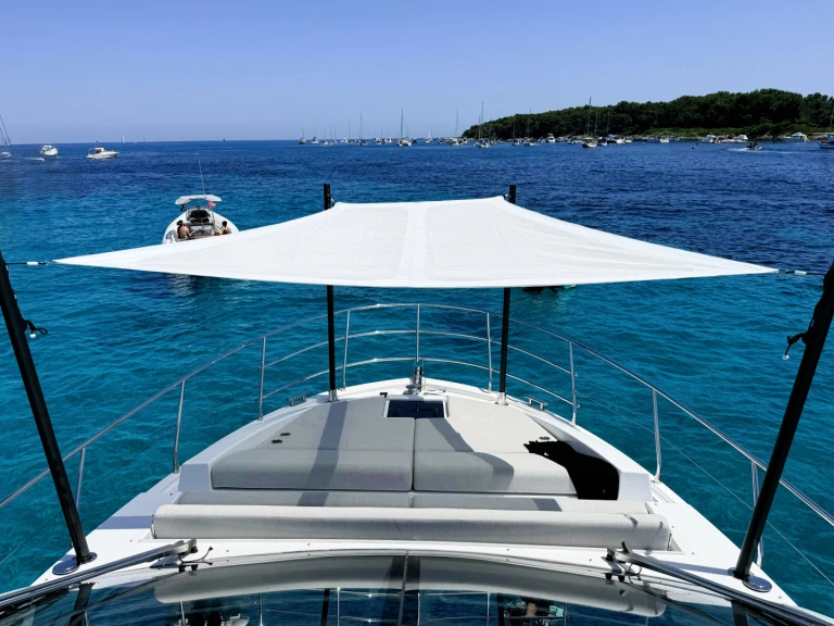 Alquiler de Azimut Azimut 50 Fly en Golfe-Juan