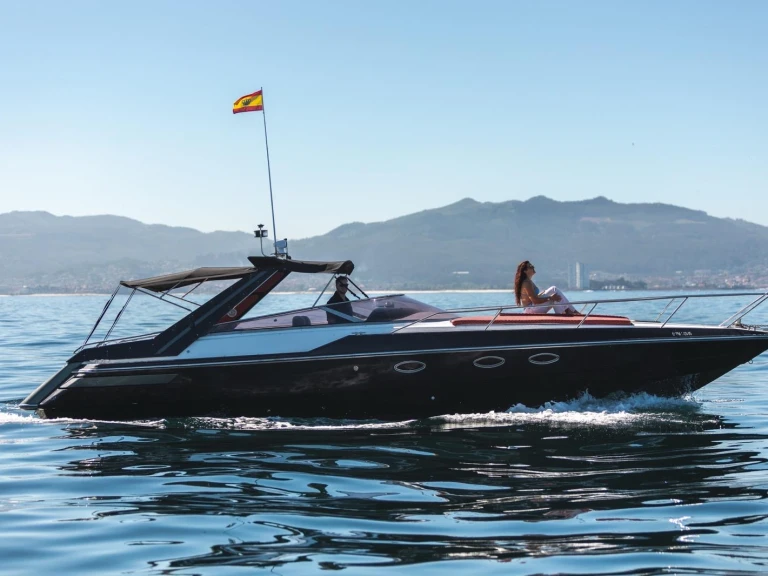 Alquiler de Sunseeker Tomahawk 37 en Vigo