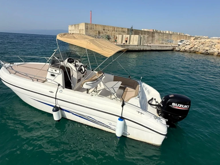 Alquiler de barcos Italia barato de Shadow 24 S