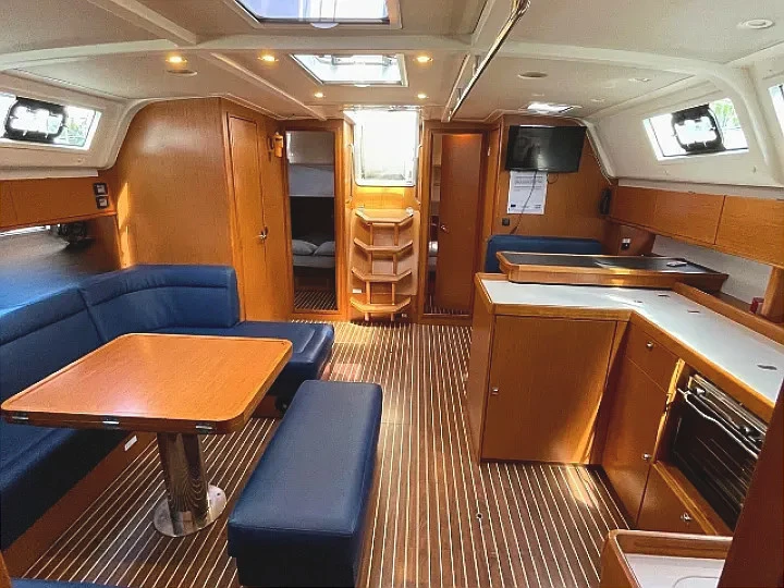 Alquiler Velero en Álimos - Bavaria Cruiser 51