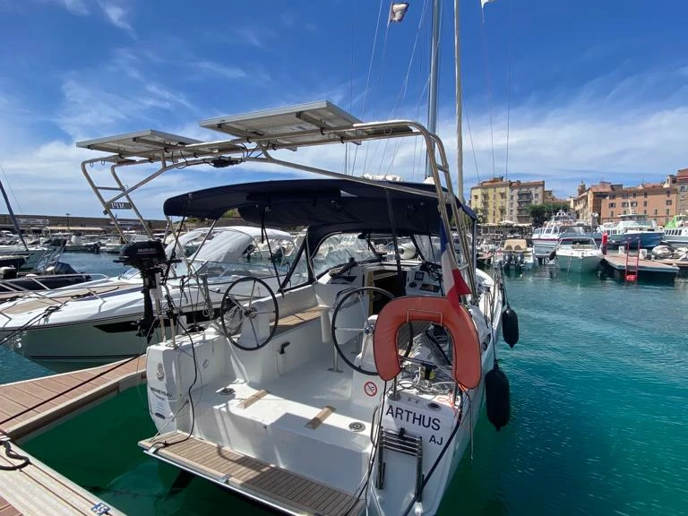 Alquiler Velero en Ajaccio - Bénéteau Oceanis 30.1